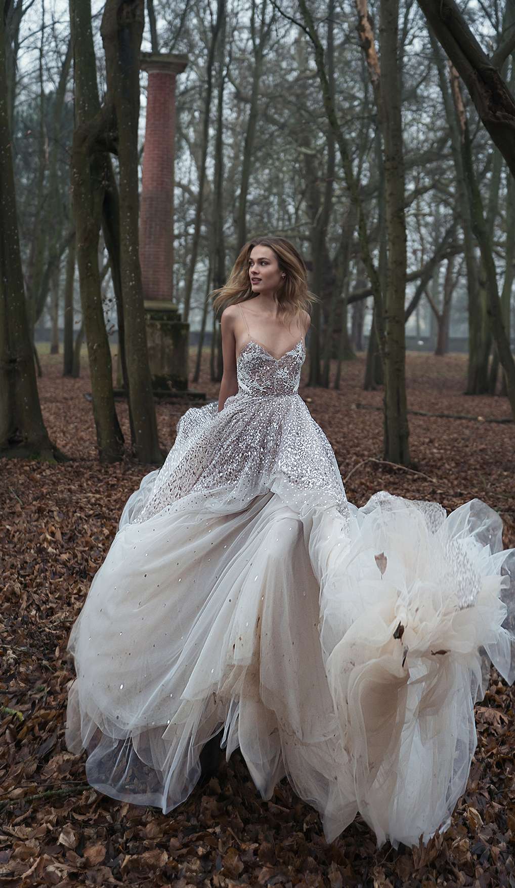 Abito da sposa bianco e argento Inbal Dror