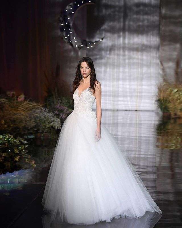 Abito da sposa da principessa in tulle