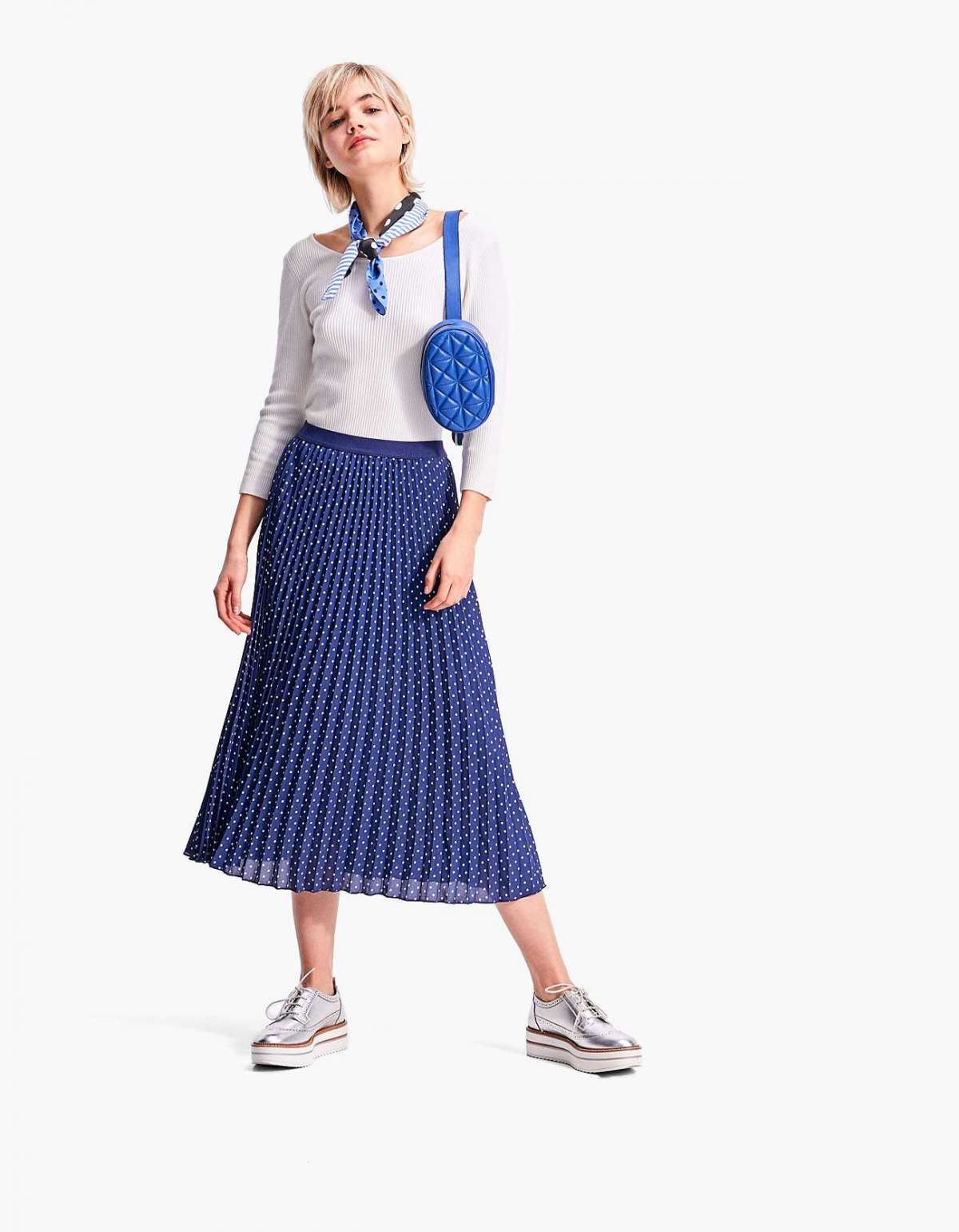 Gonna a on sale fiori stradivarius