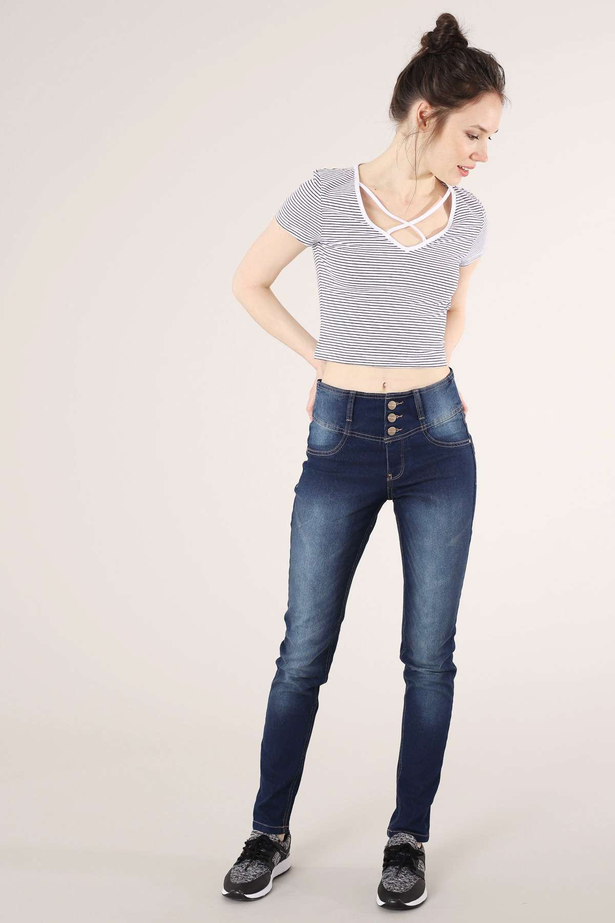 Jeans a vita alta Terranova a 19,99 euro