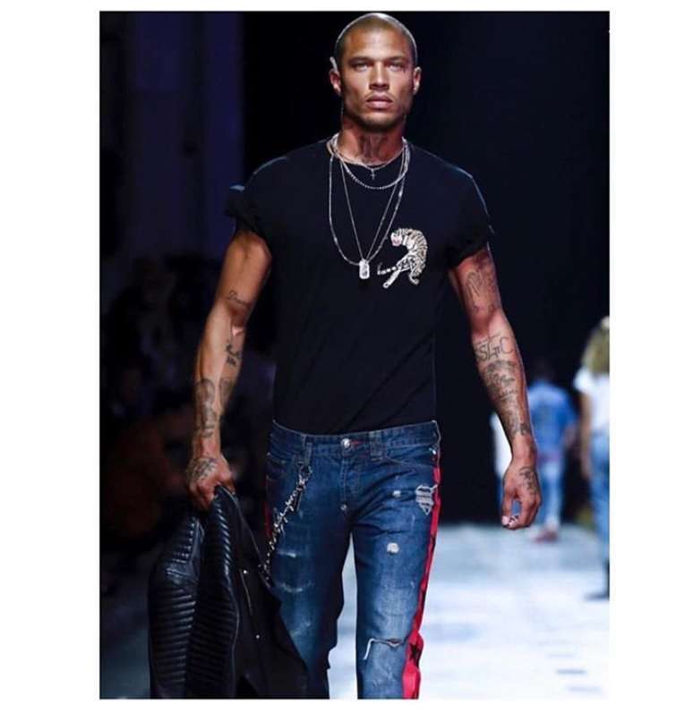 Jeremy Meeks alla Milano Fashion Week