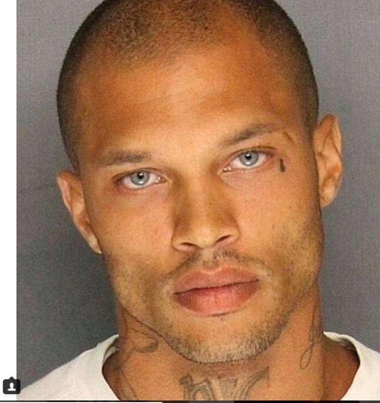 Jeremy Meeks nella foto che l'ha reso famoso