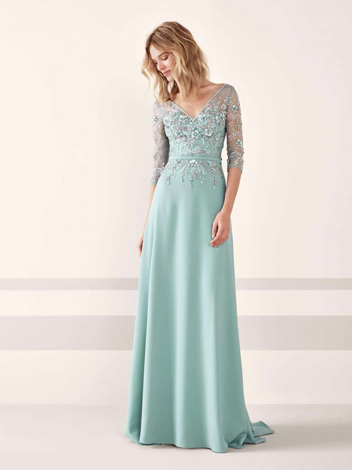 Vestito in crepe e tulle verde Pronovias