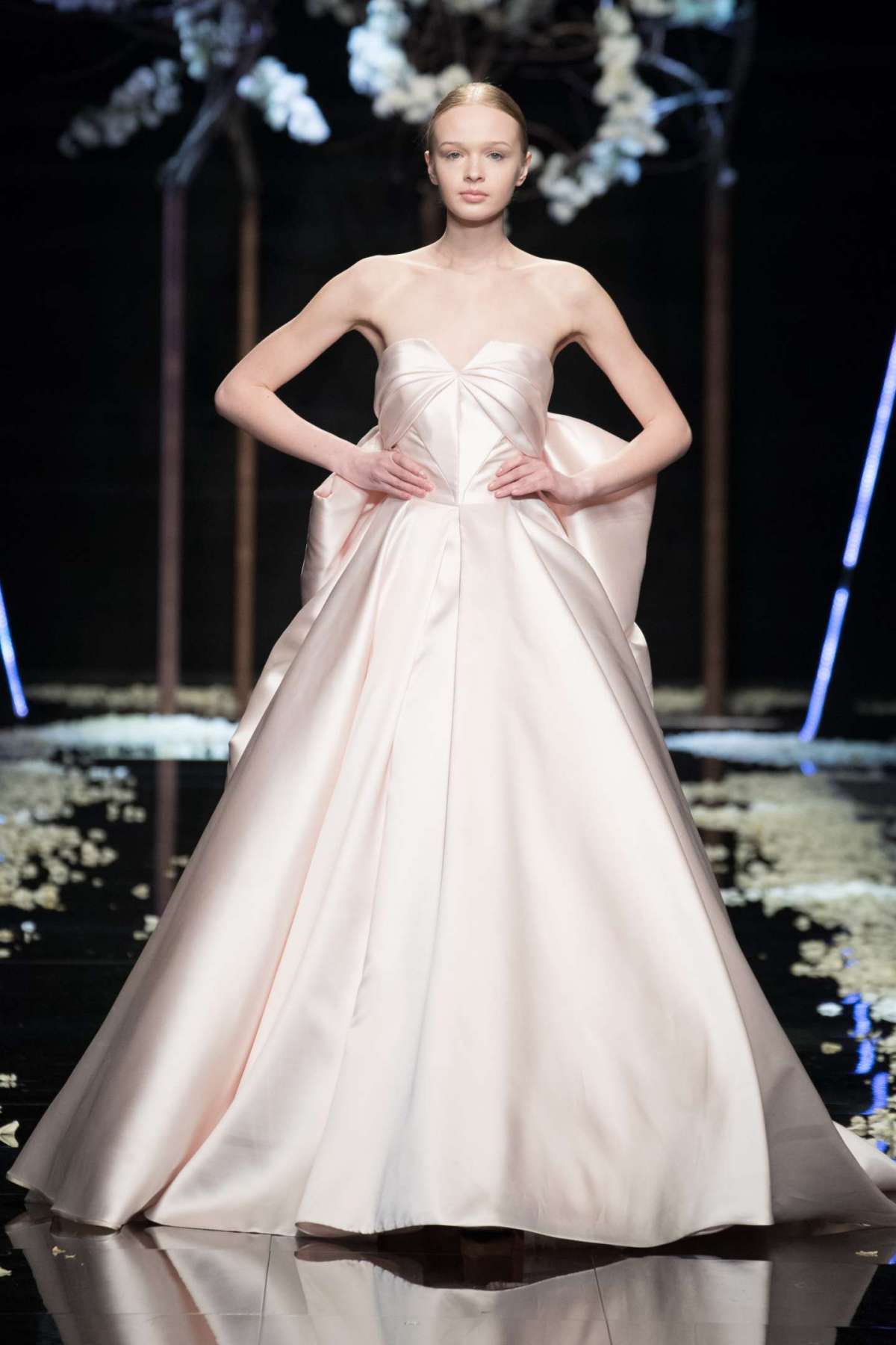 Antonio riva sales sposa 2019 prezzi