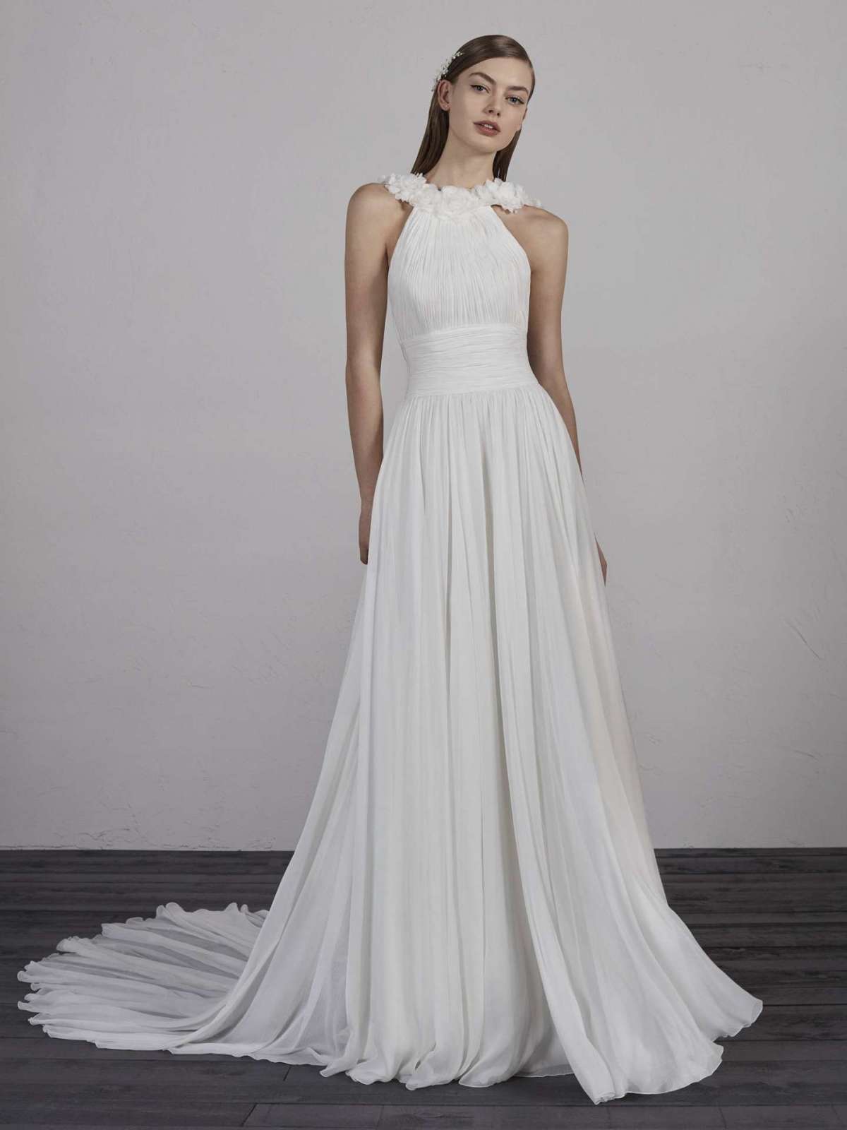 Abito da sposa stile impero Pronovias in chiffon