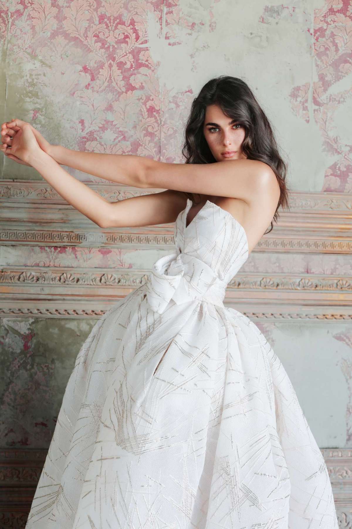 Abito da sposa Valeria, collezione Antonio Riva Gold Label