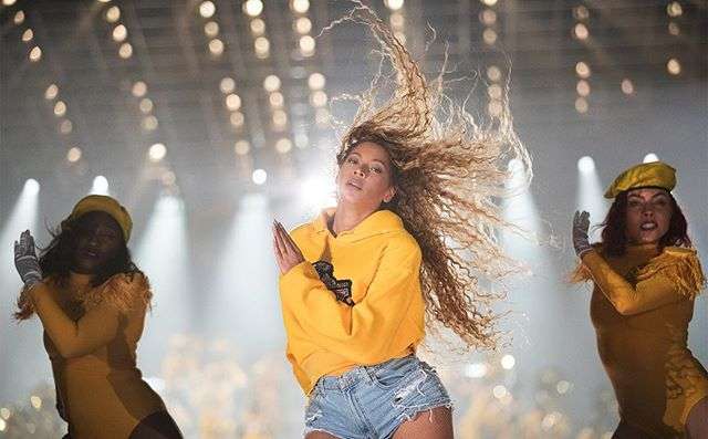 Beyoncé sul palco a Coachella