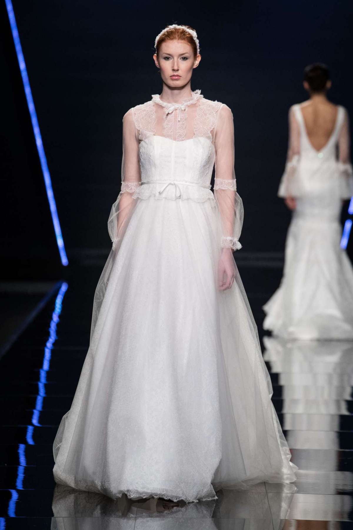 Blumarine, abito da sposa a trapezio