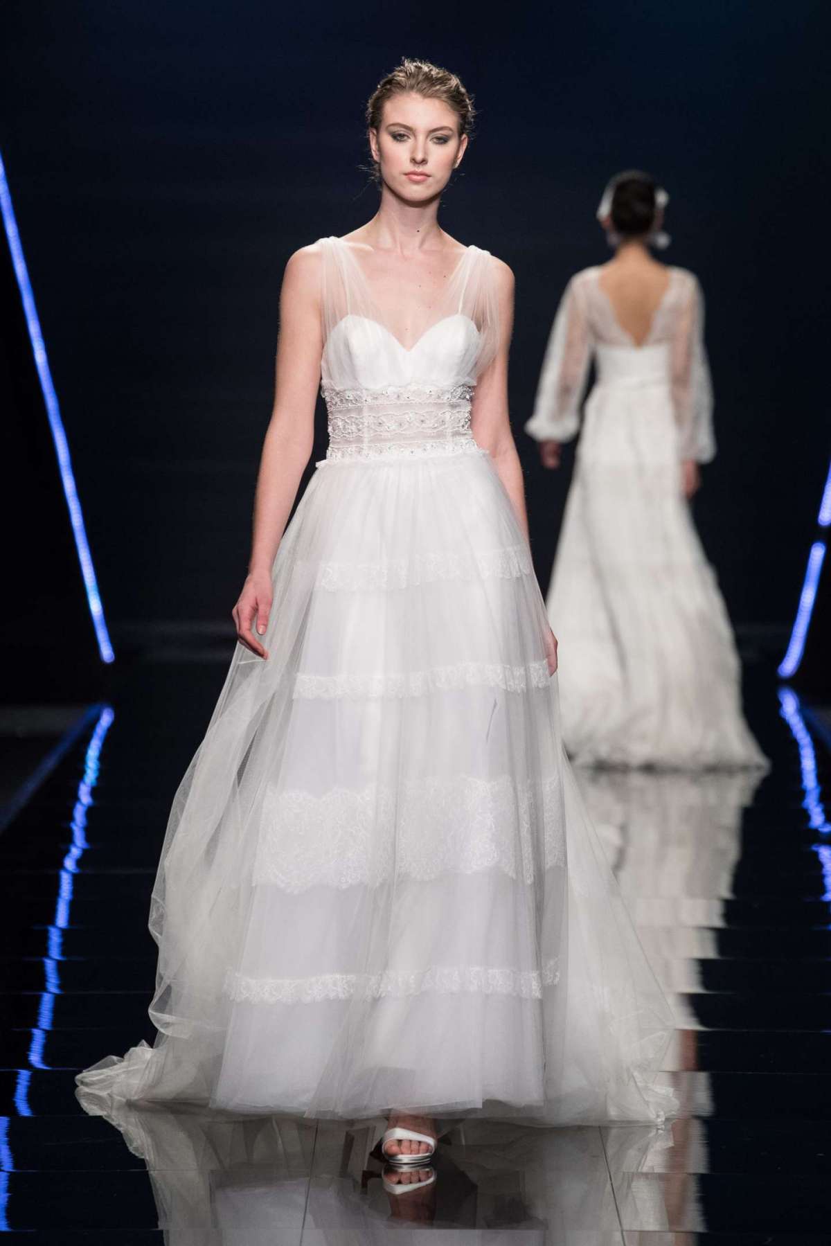 Blumarine, vestito da sposa a trapezio