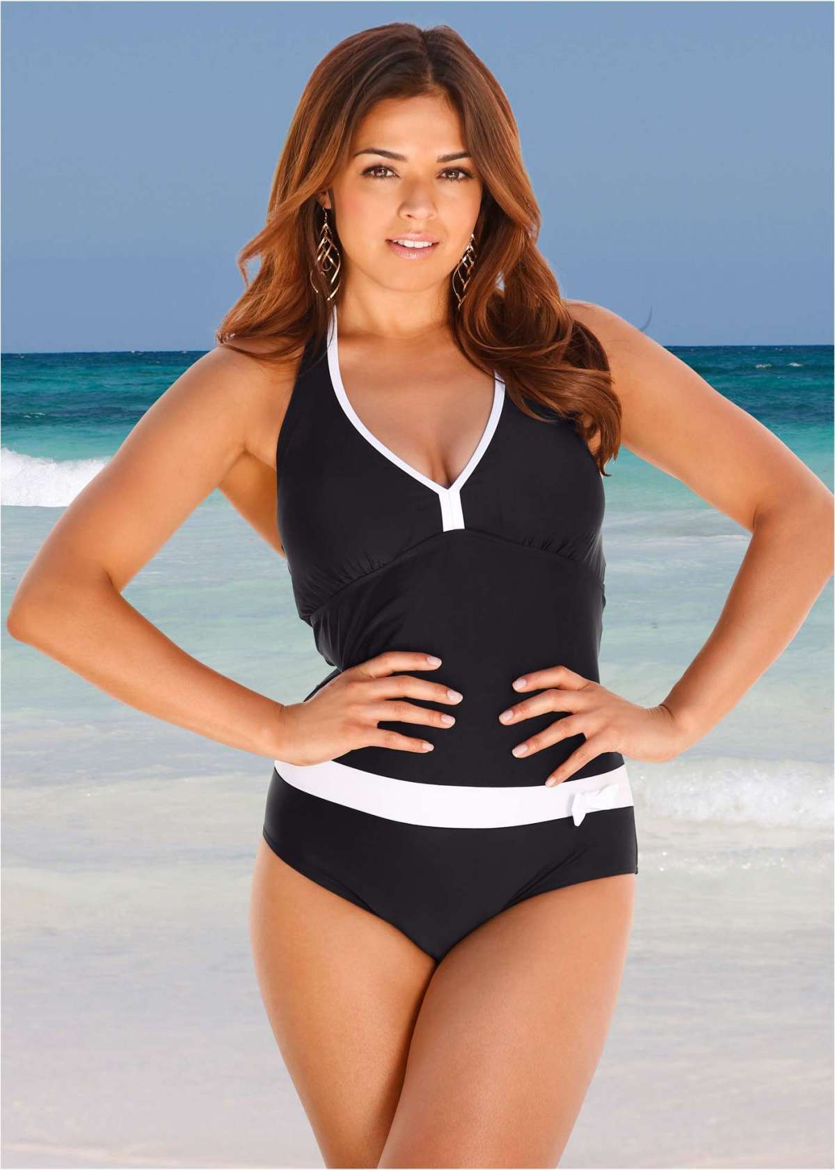 Costume intero taglie forti Bonprix a 21,99 euro