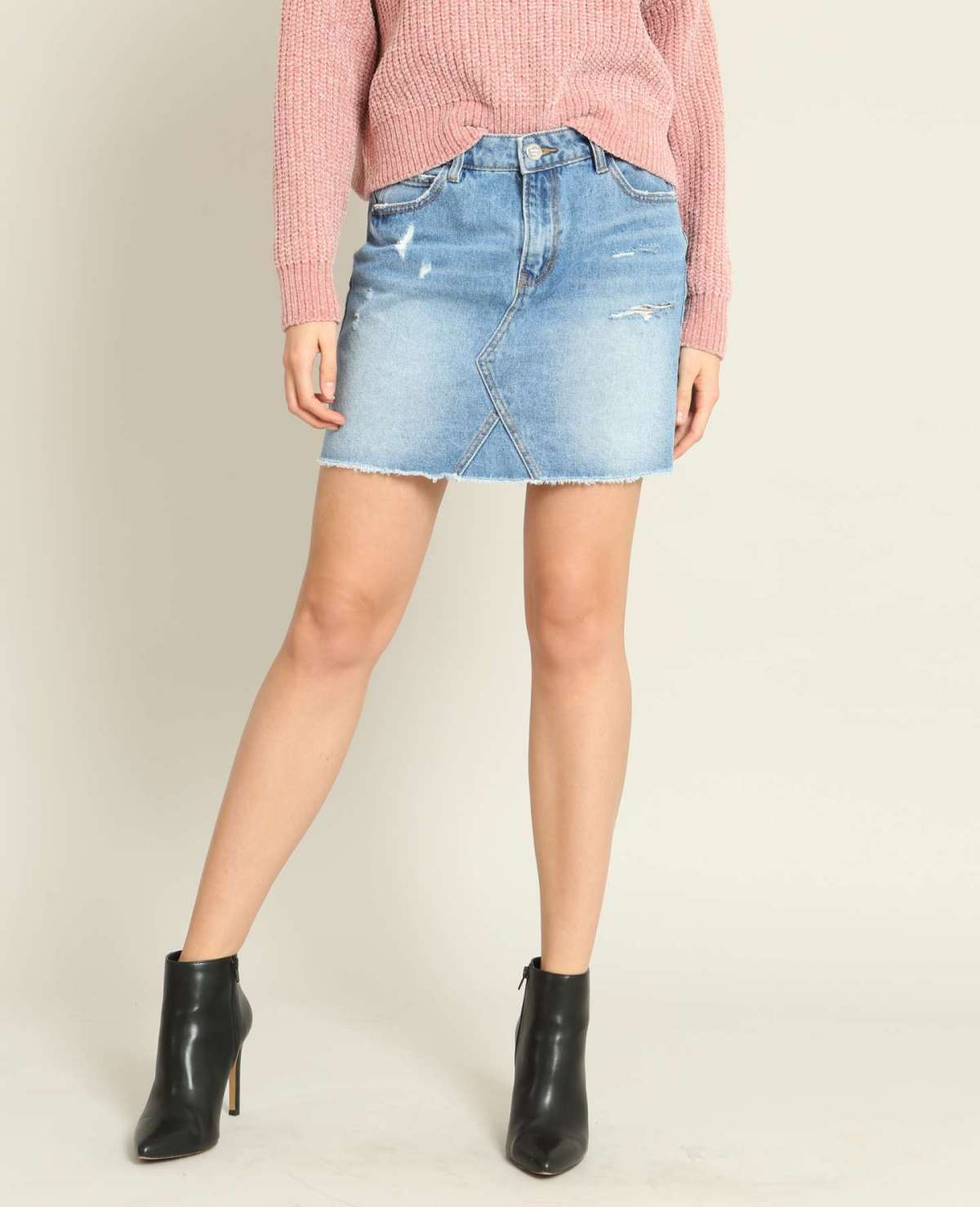 Gonna di jeans corta a 17,99 euro