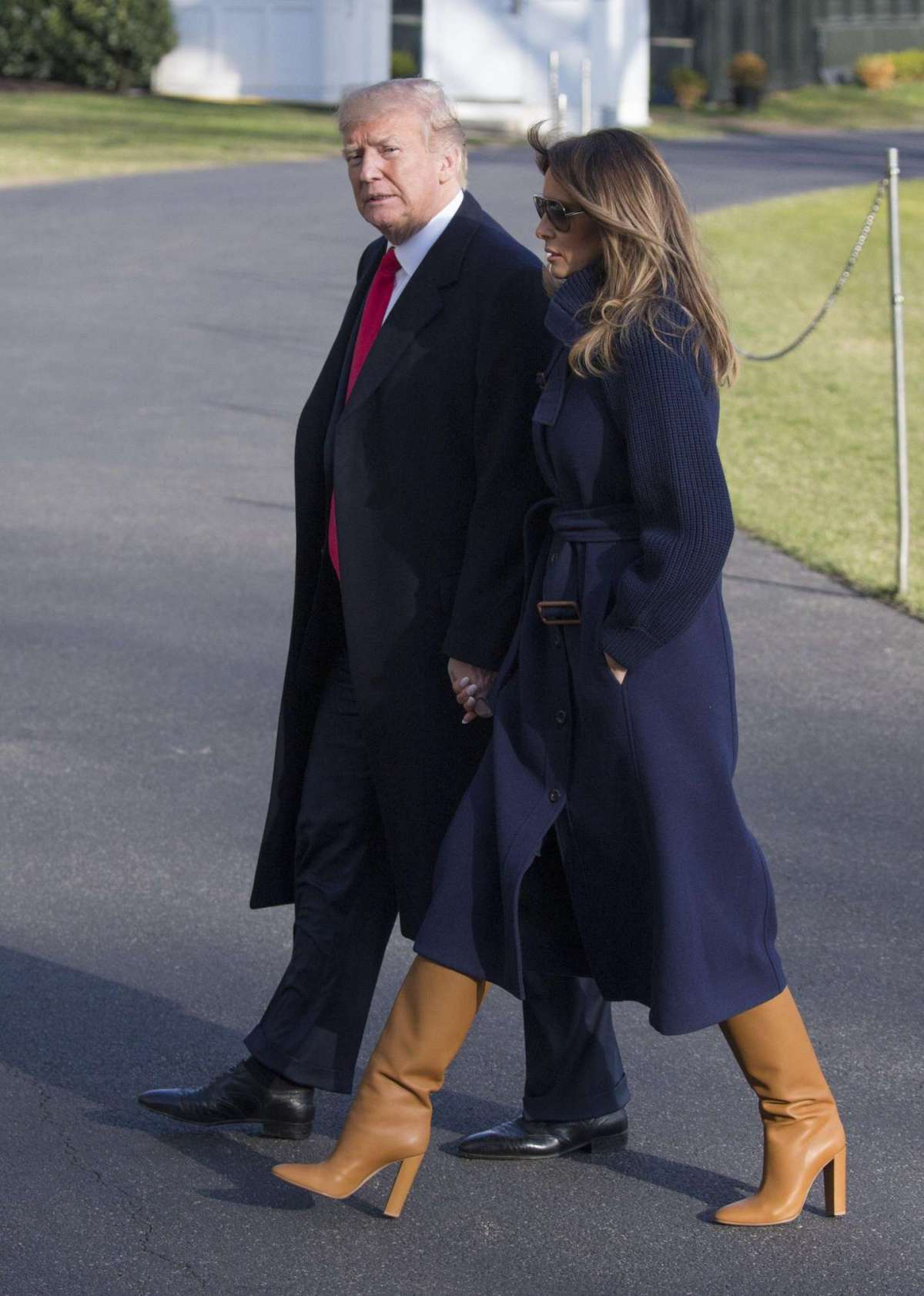 Melania Trump cappotto blu