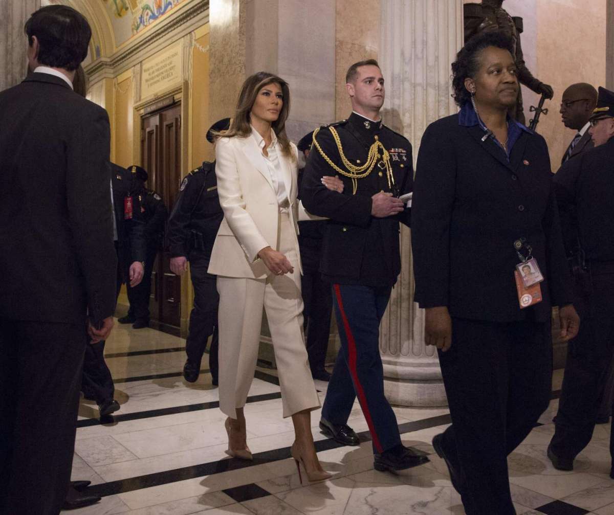 Melania Trump pantaloni culotte