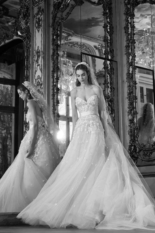 Abito da sposa con scollo a cuore Elie Saab