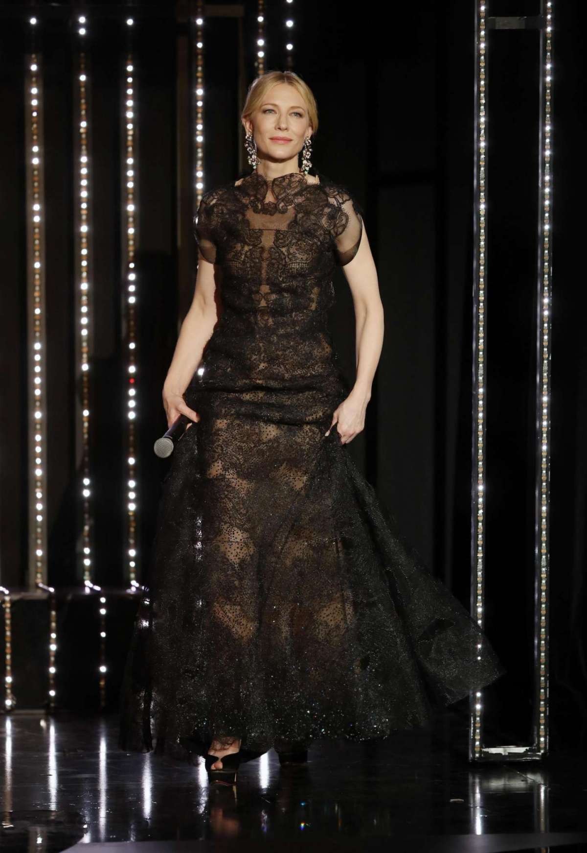 Kate Blanchett con abito Armani Privè