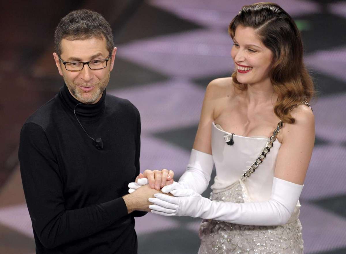 Laetitia Casta illumina Sanremo