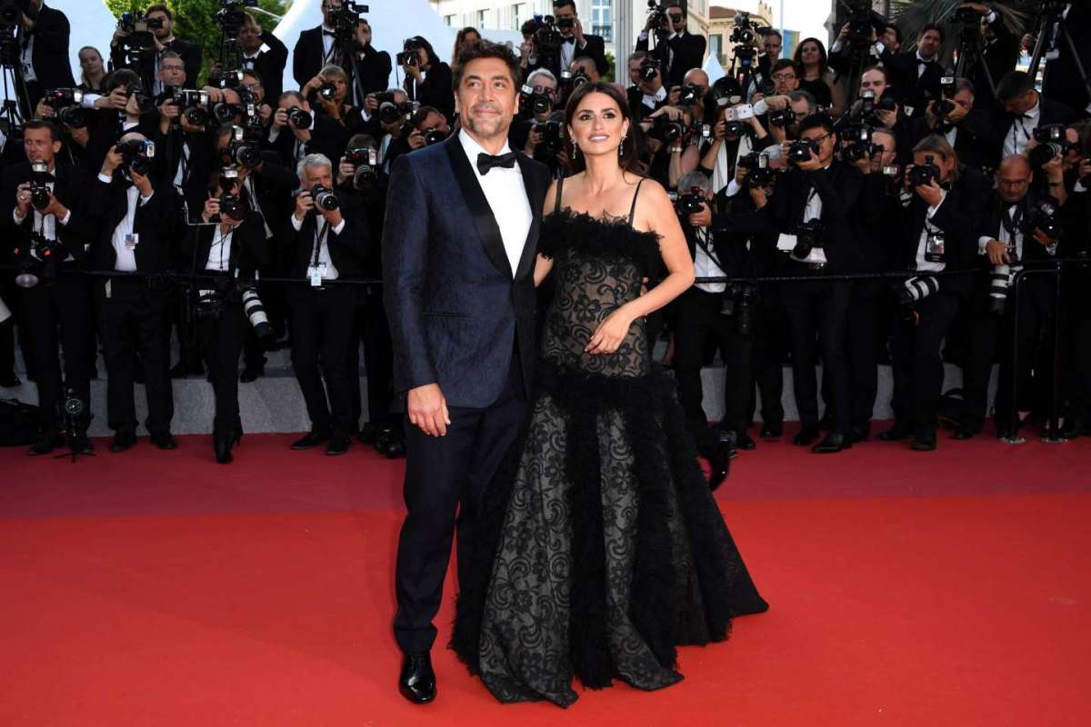 Penelope Cruz in Chanel vintage e Javier Bardem