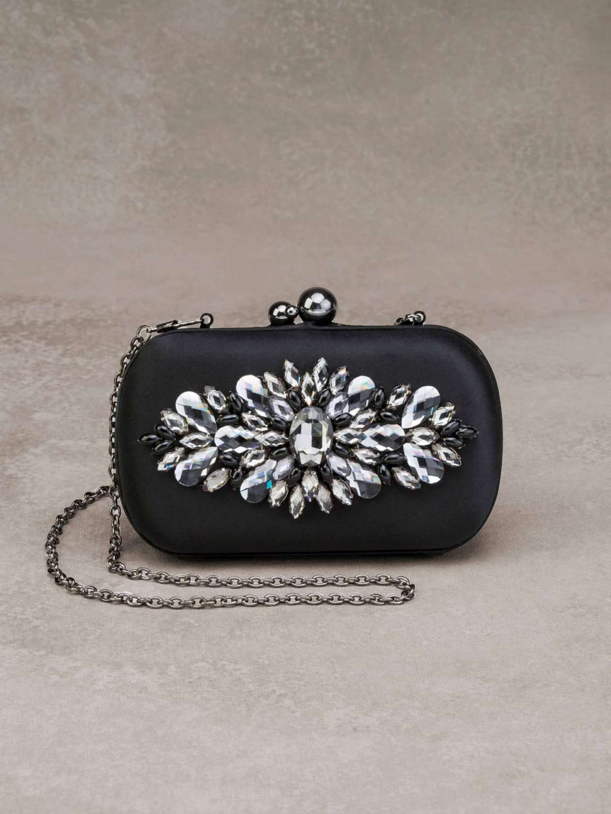 Pochette da cerimonia gioiello con tracolla Pronovias