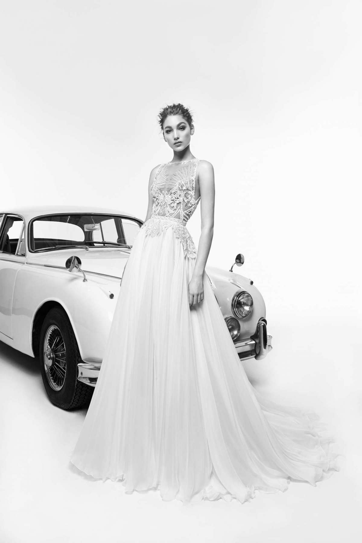 Abito da sposa con corpetto gioiello Zuhair Murad