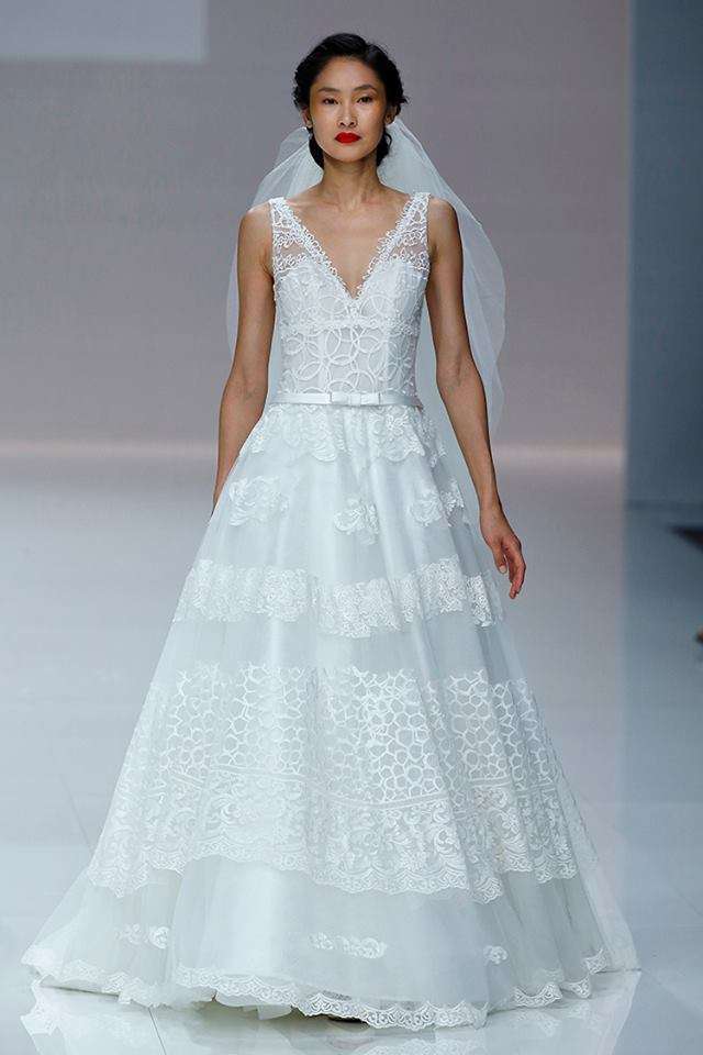 Abito da sposa in pizzo