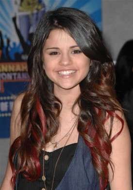 Extension rosse Selena Gomez