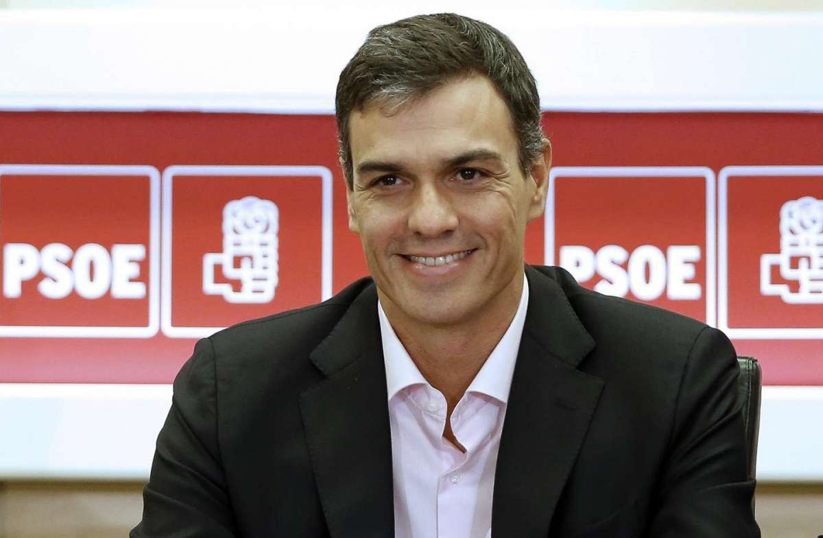 Il sorriso di Pedro Sanchez