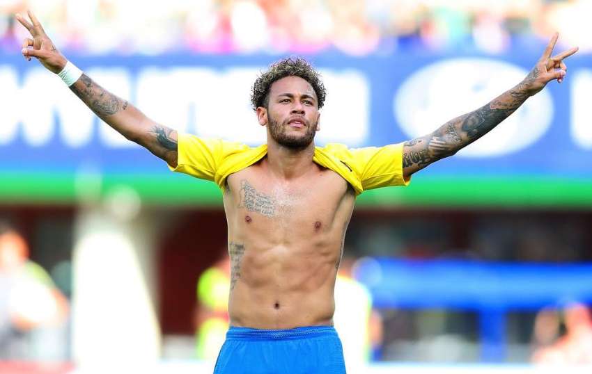 Intramontabile Neymar