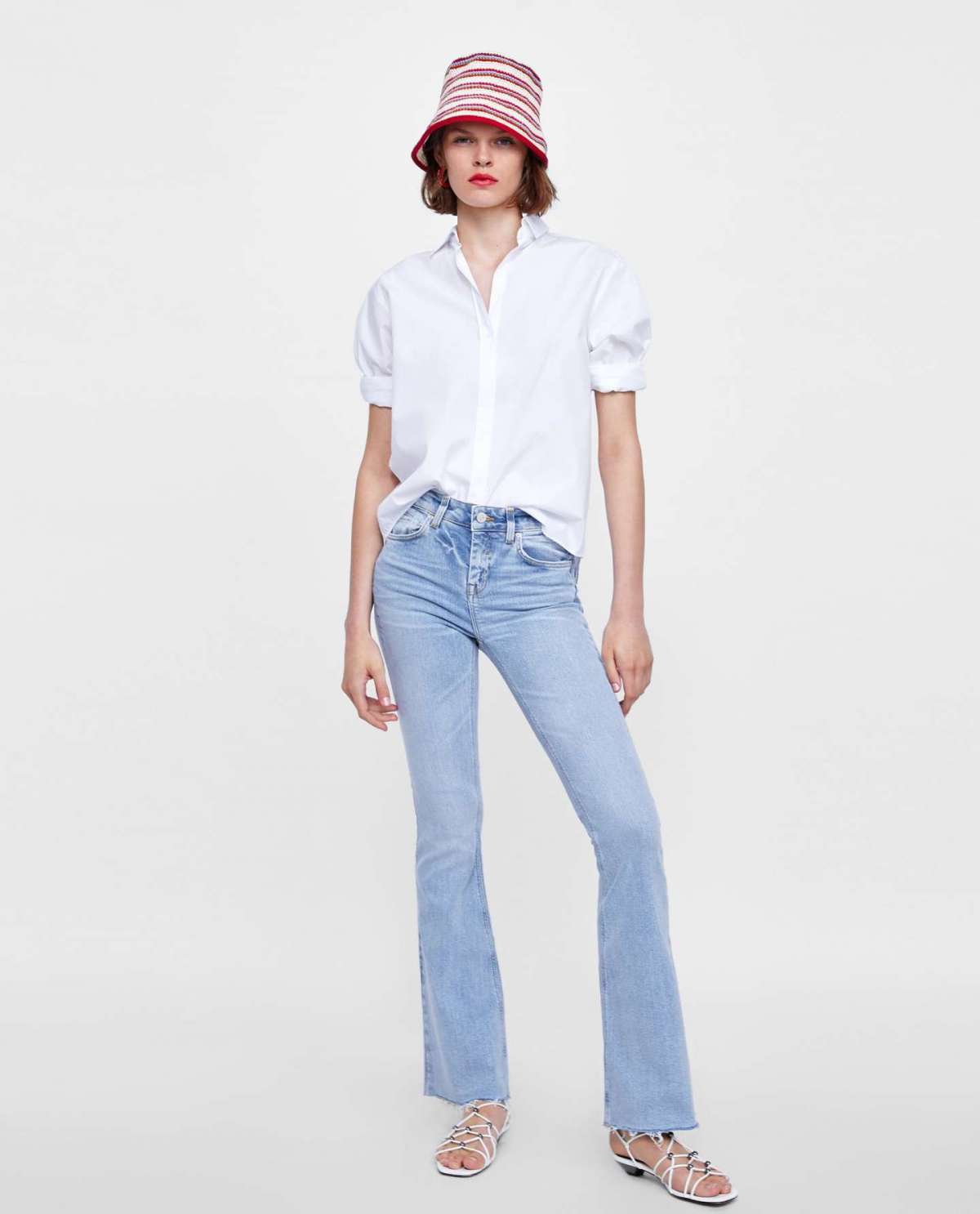 Jeans chiari e camicia Zara