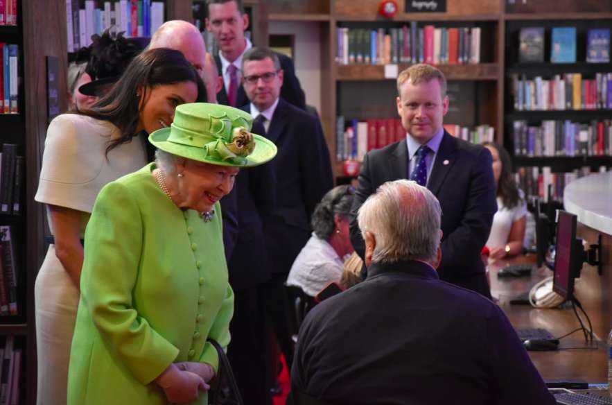 La visita di Meghan Markle alla biblioteca