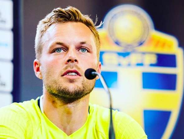 Sebastian Larsson, il calciatore dallo sguardo glaciale