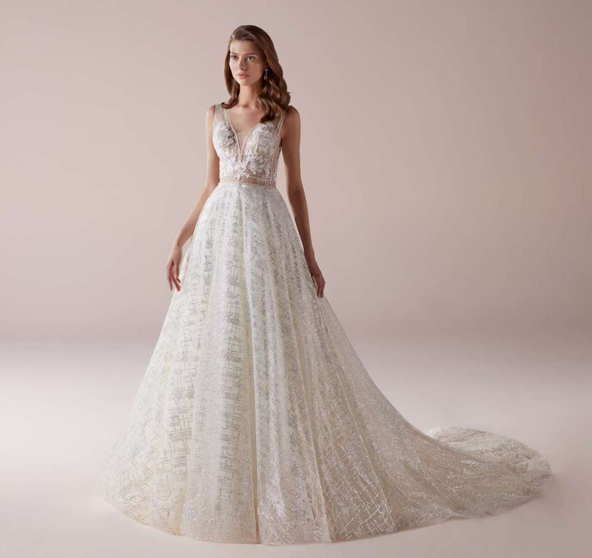 Abito da sposa con decorazioni argento Romance