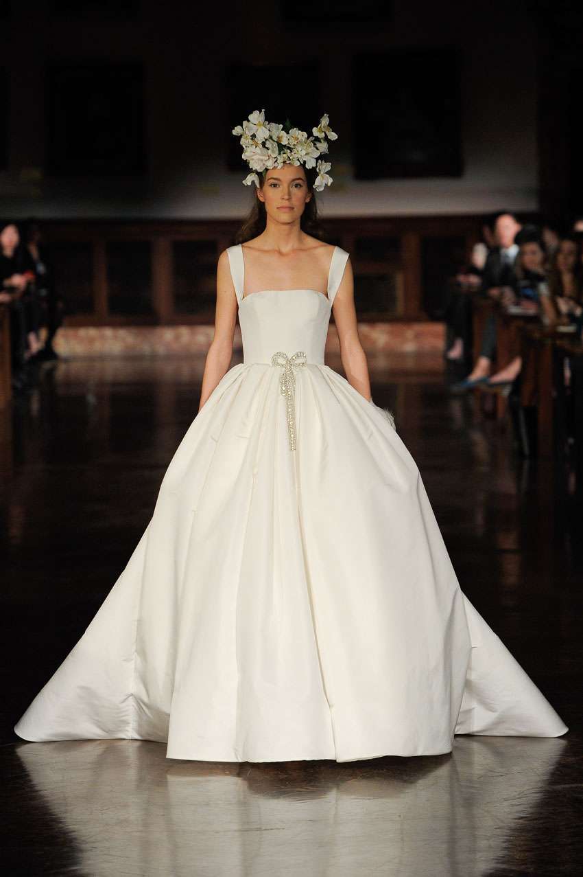 Abito da sposa da principessa in seta Reem Acra