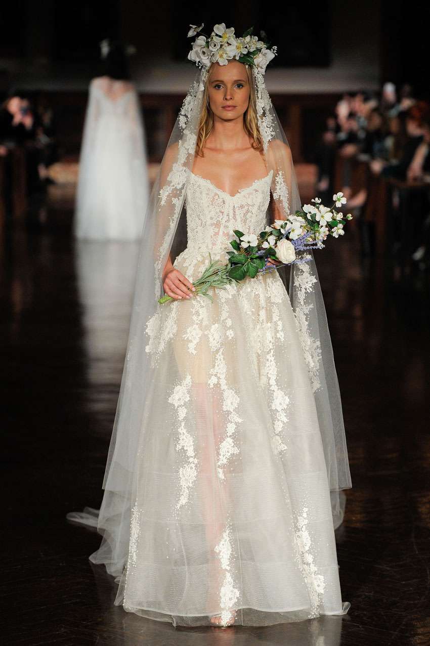 Abito da sposa in pizzo e tulle Reem Acra