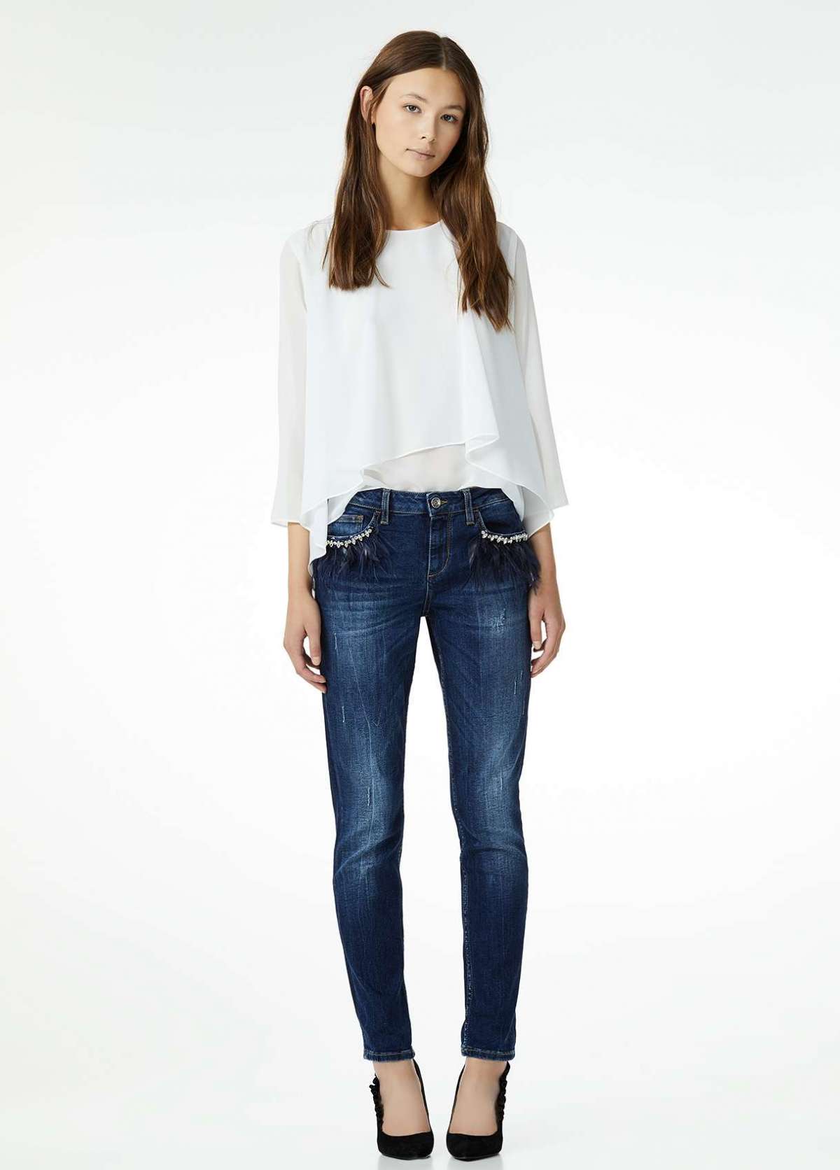 Jeans Liu Jo con applicazioni a 199 euro