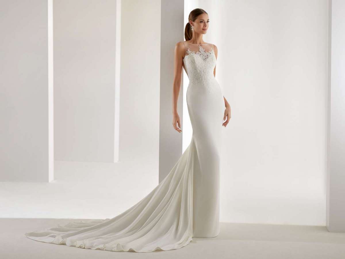 Vestito da sposa in cady di seta Aurora