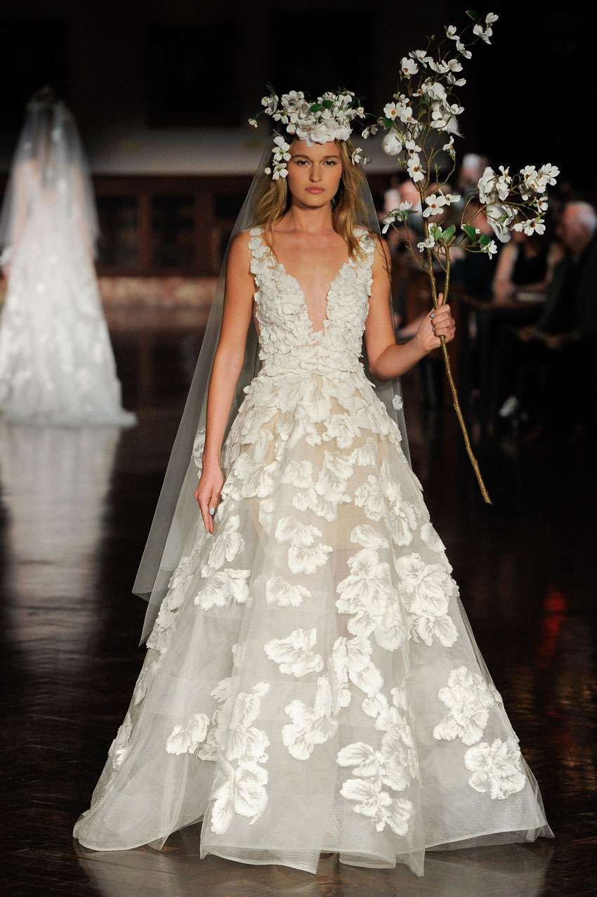 Vestito da sposa in pizzo Reem Acra