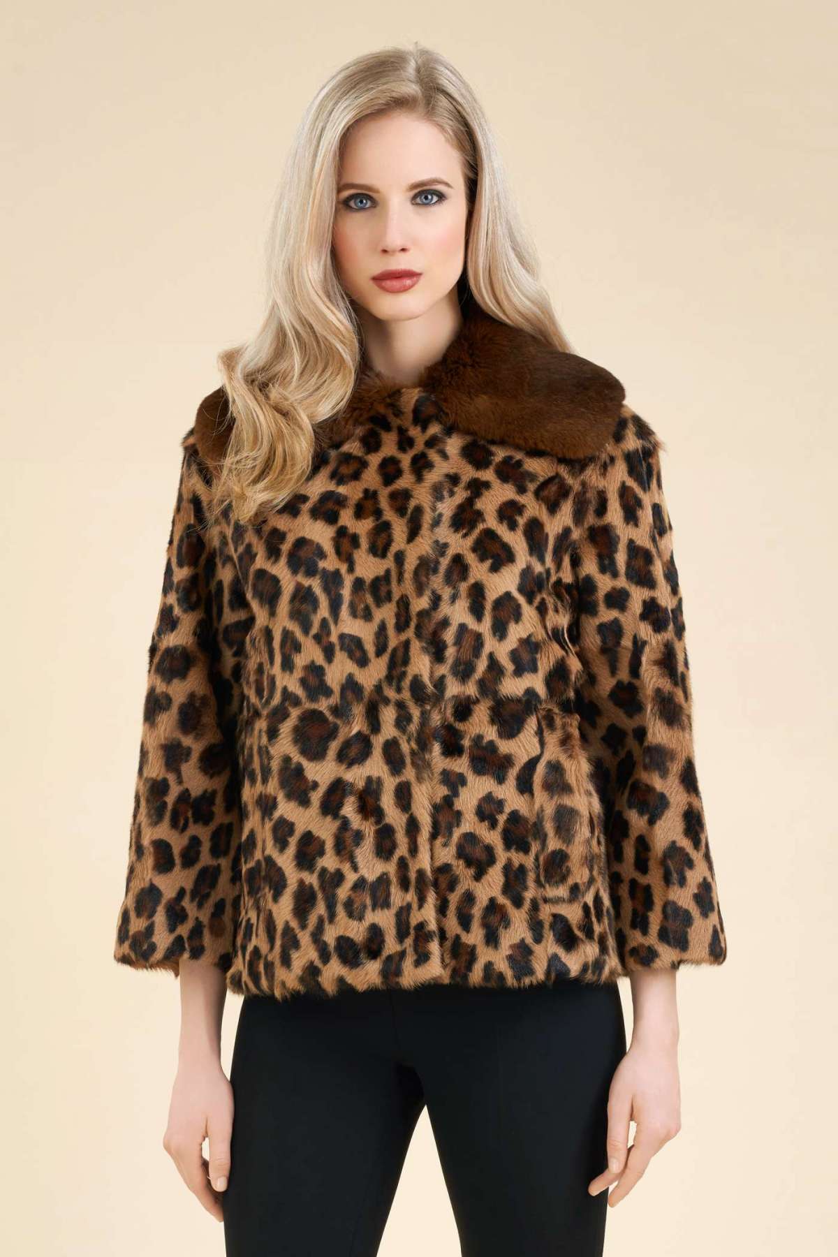 Cappotto di pelliccia Luisa Spagnoli a 1200 euro