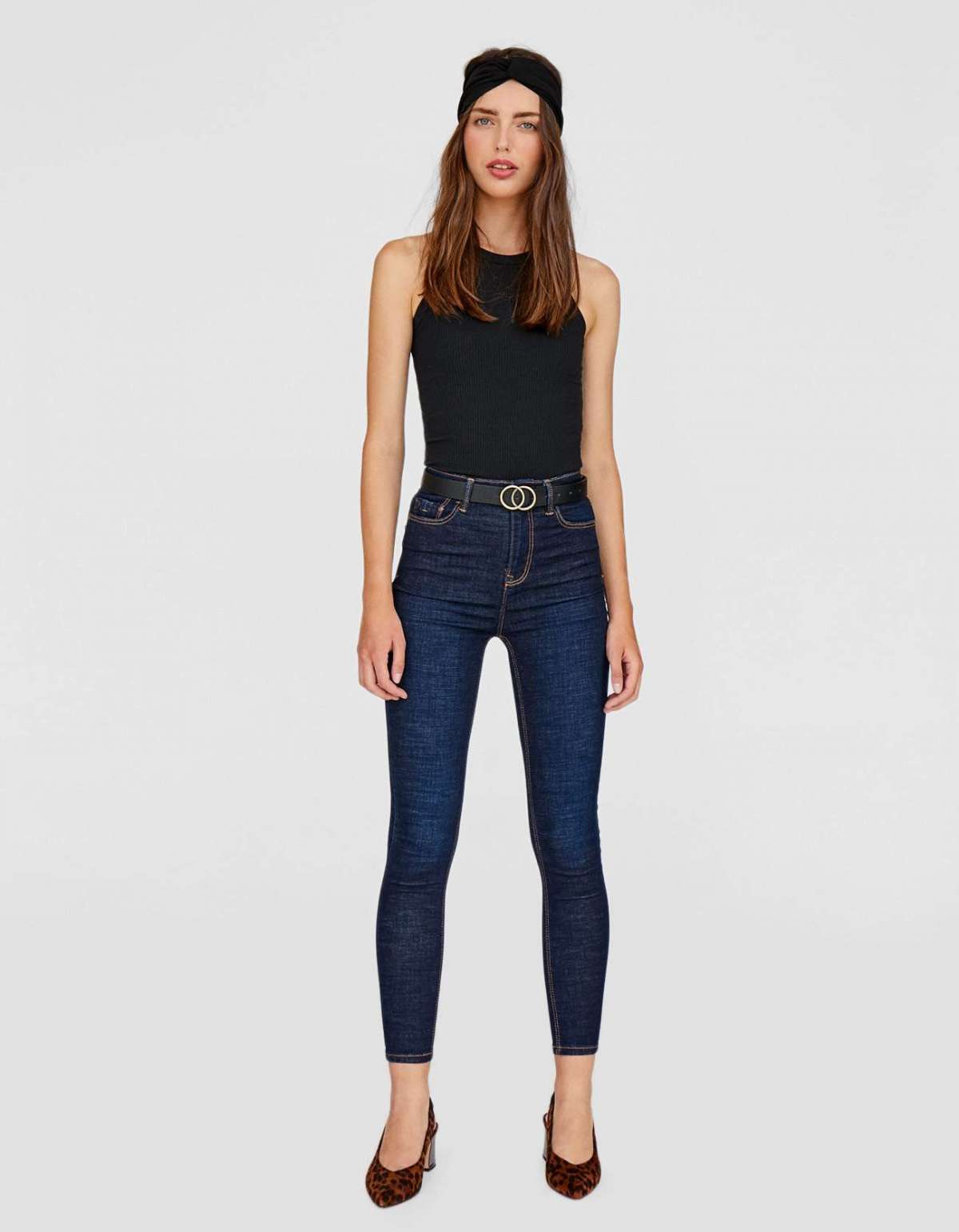 Jeans a vita alta Stradivarius a 19,99 euro