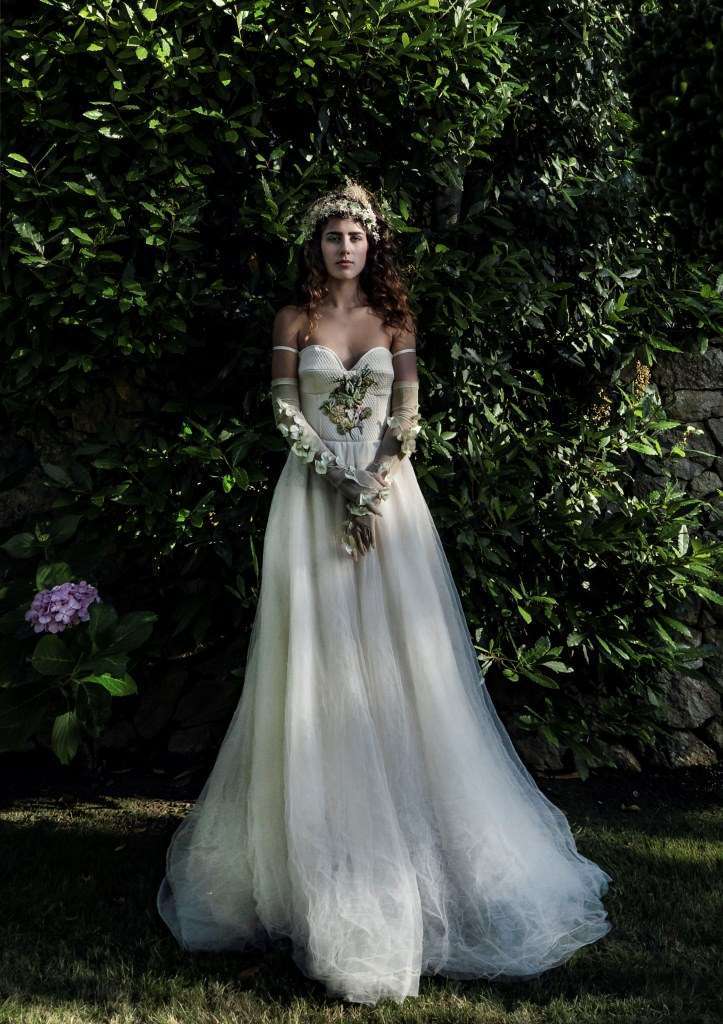 Vestito da sposa con scollo a cuore Elisabetta Delogu