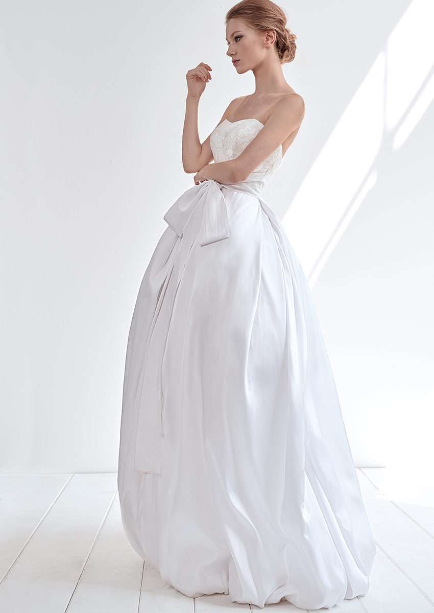 Abito da sposa ampio Giuseppe Papini