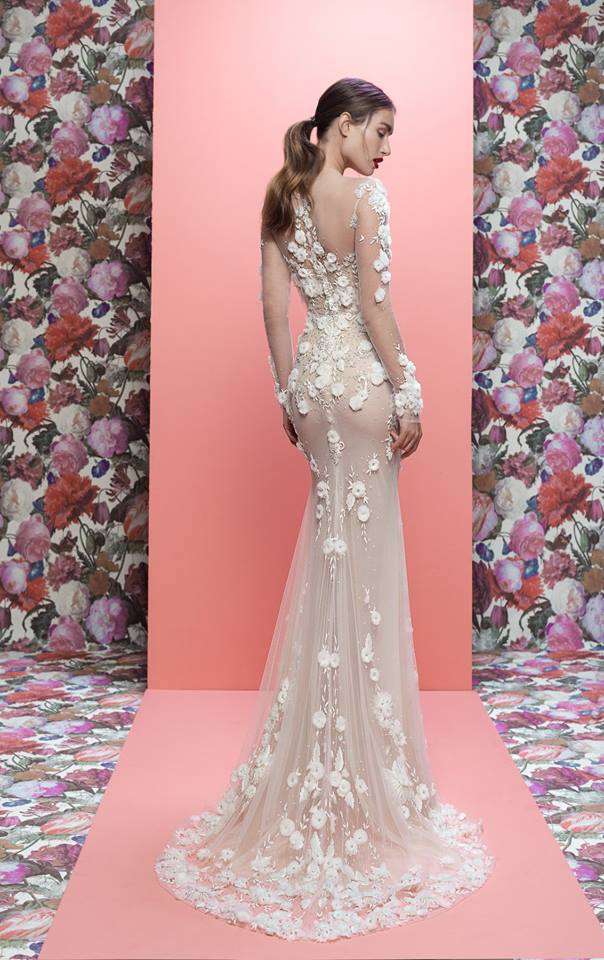 Abito da sposa scivolato in pizzo con trasparenze Galia Lahav