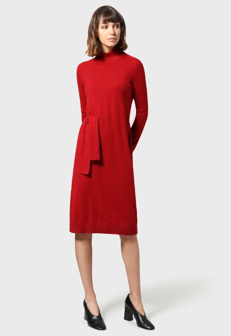 Abito rosso corto in cashmere Stefanel a 395 euro