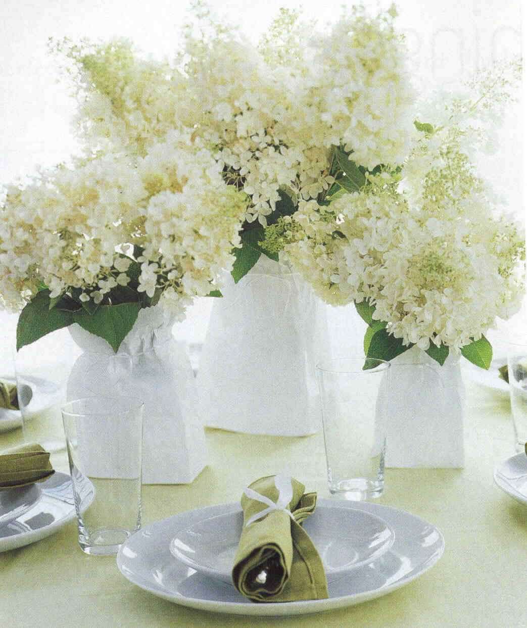 Decorazioni con fiori bianchi