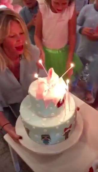 La torta di compleanno
