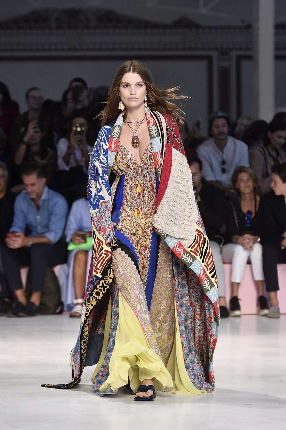 Look Etro