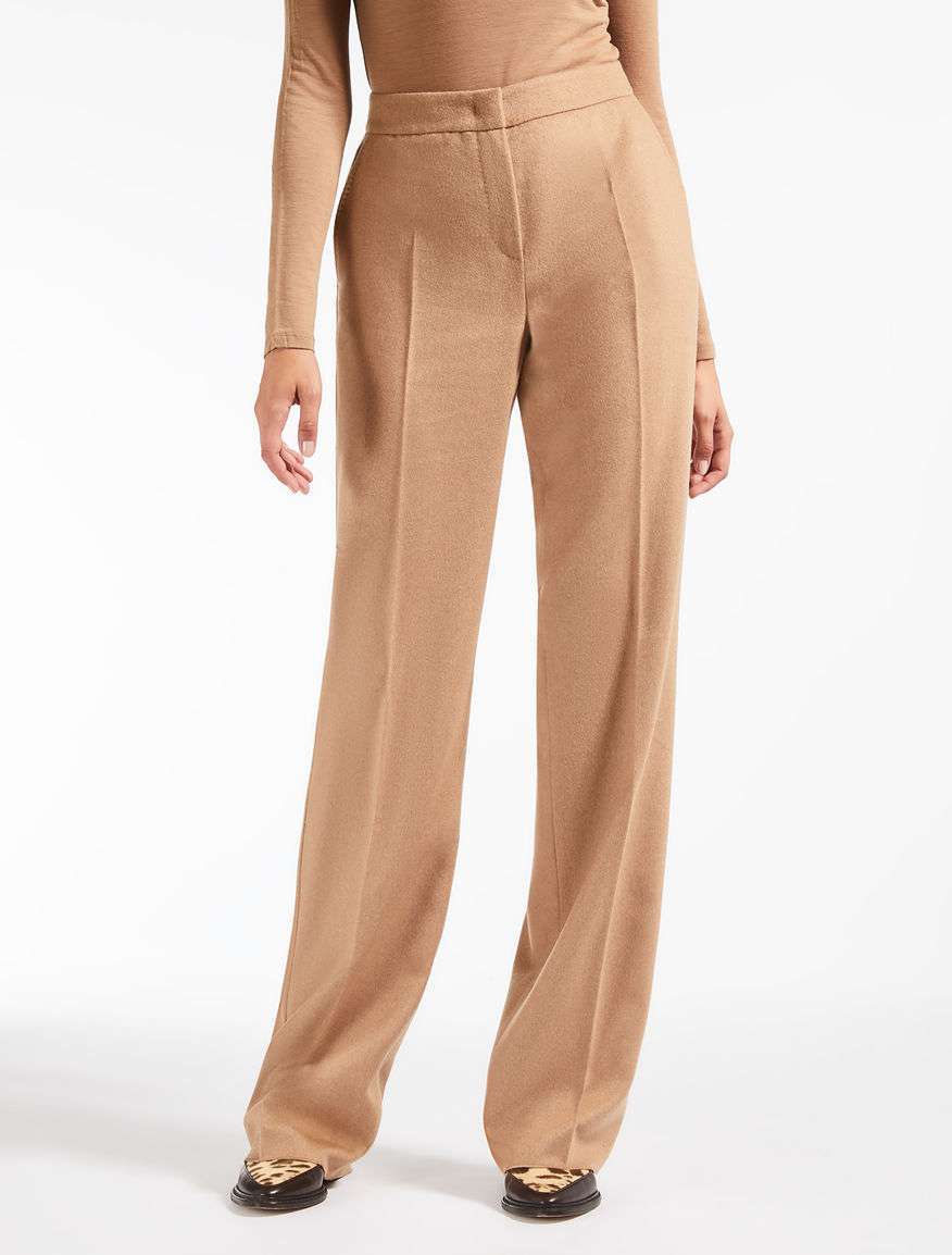 Pantaloni cammello Max Mara a 339 euro