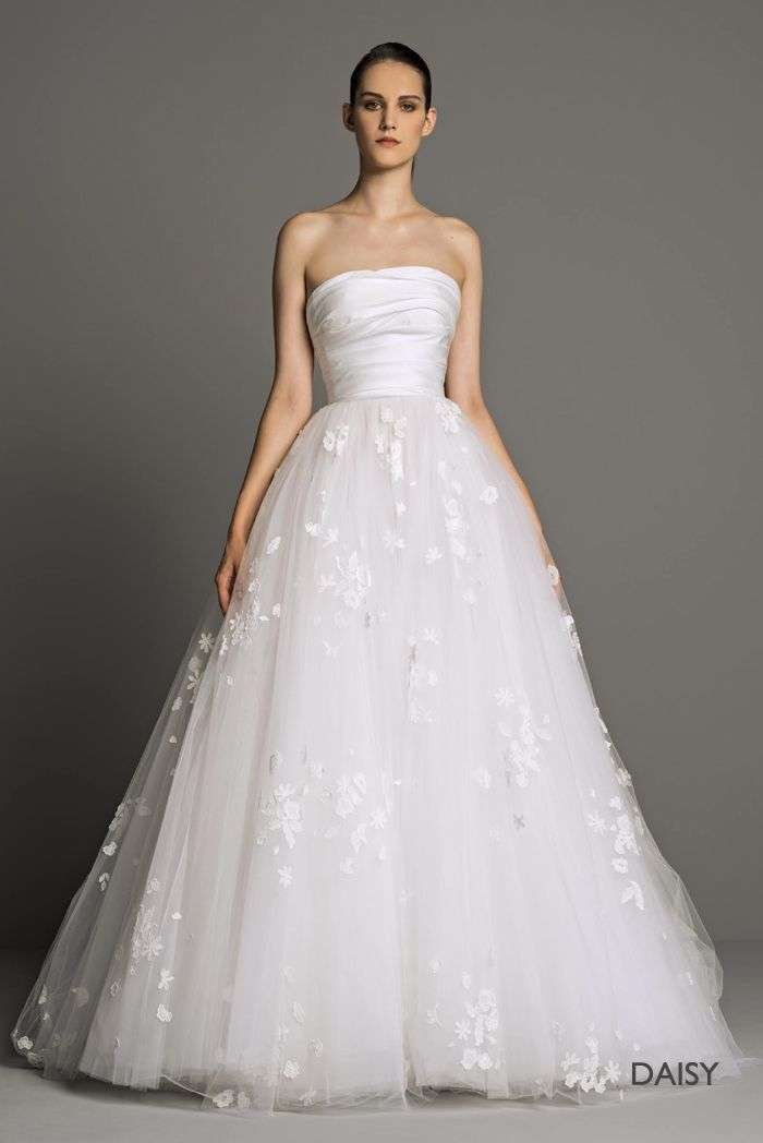 Vestito da sposa ampio in tulle Peter Langner