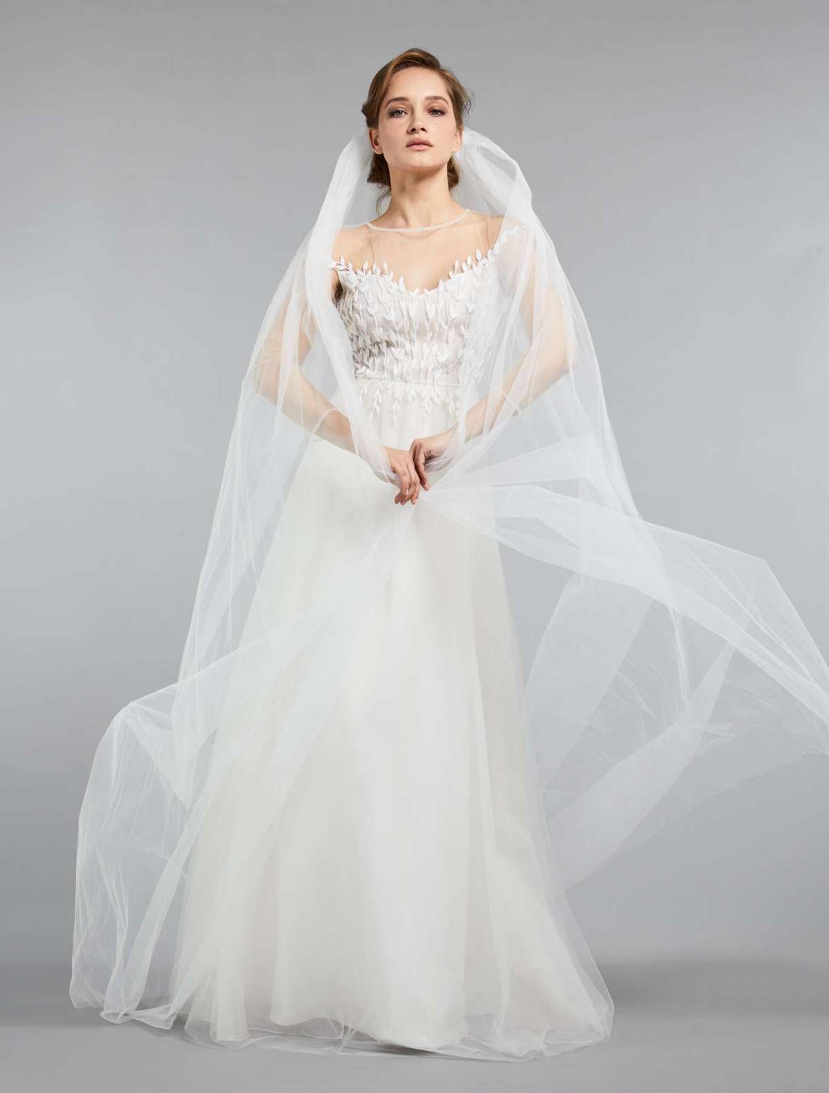 Abito da sposa a trapezio in tulle Max Mara a 2.700 euro