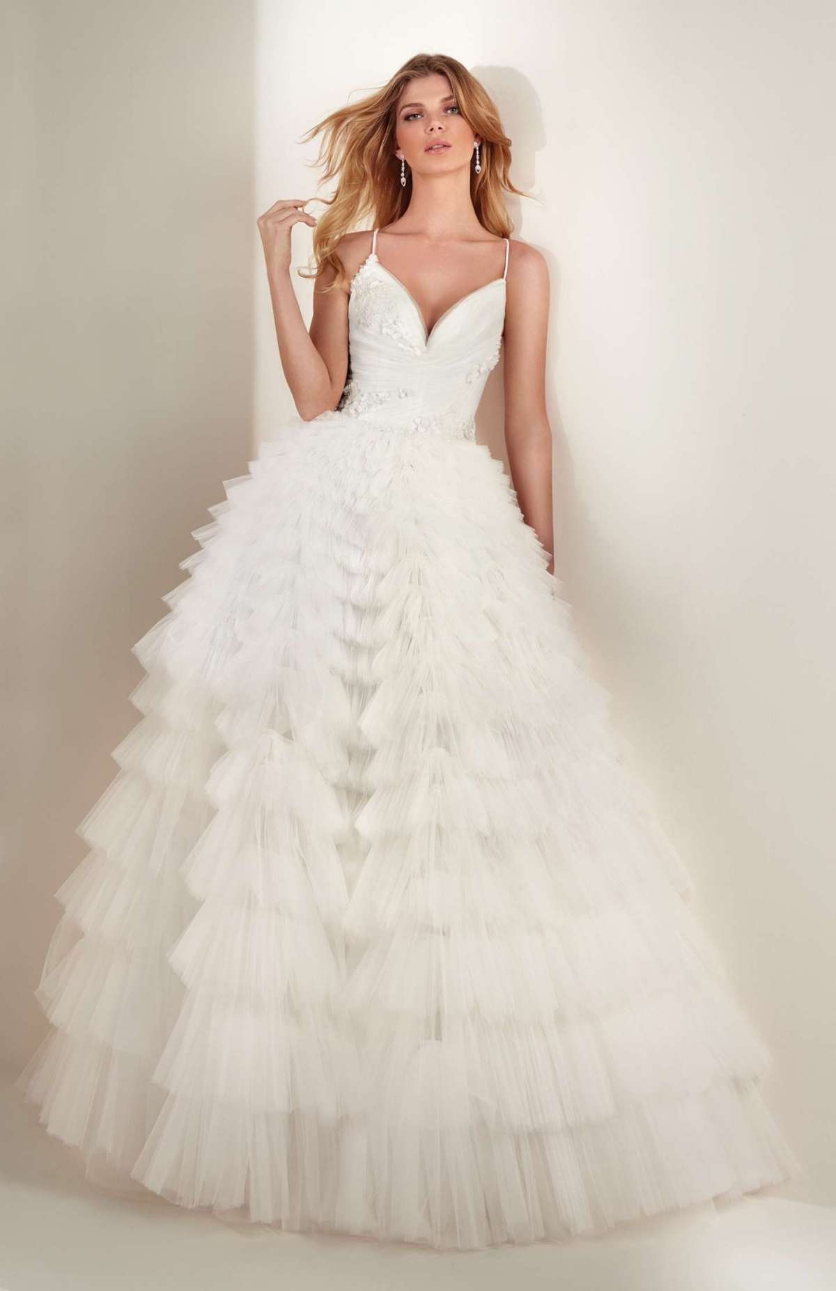 Abito da sposa ampio in tulle Hannibal Laguna