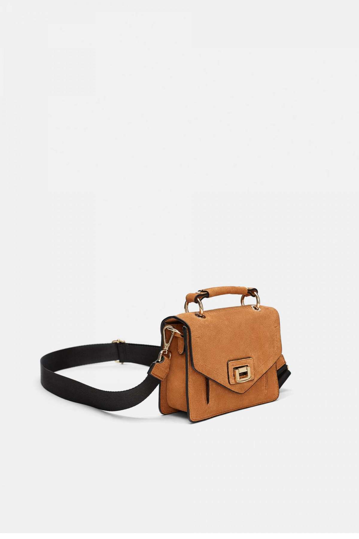 Borsa a tracolla effetto camoscio Zara a 39,95 euro